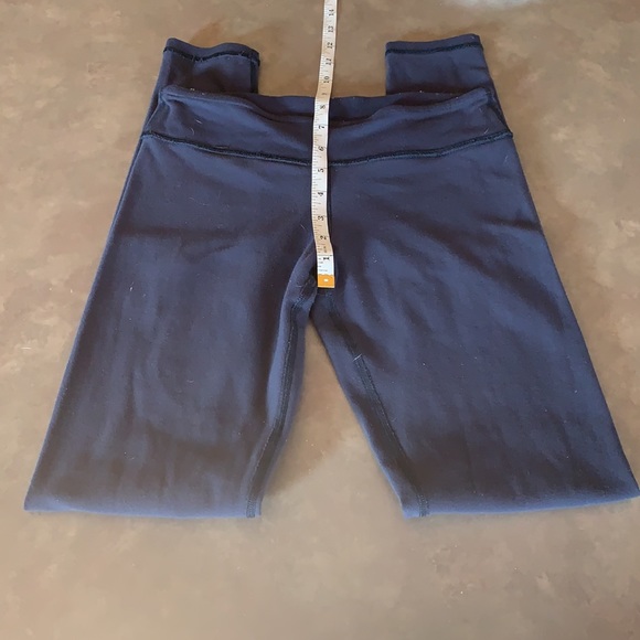 Lululemon Ivivva Navy Blue Ankle Lenth Leggings - Picture 4 of 6